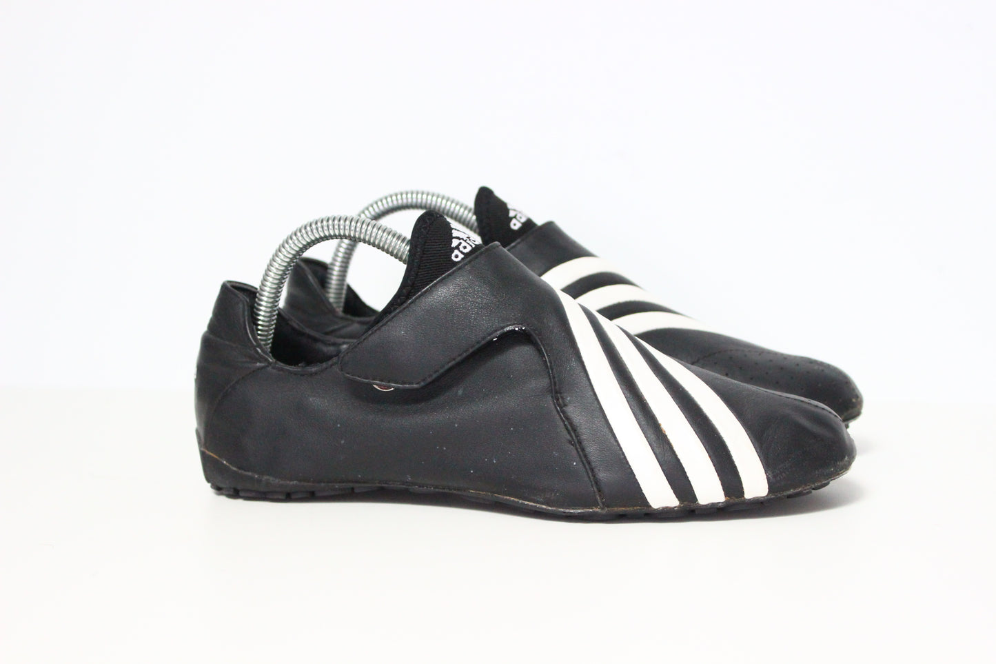 🟢 Adidas Vario Leather