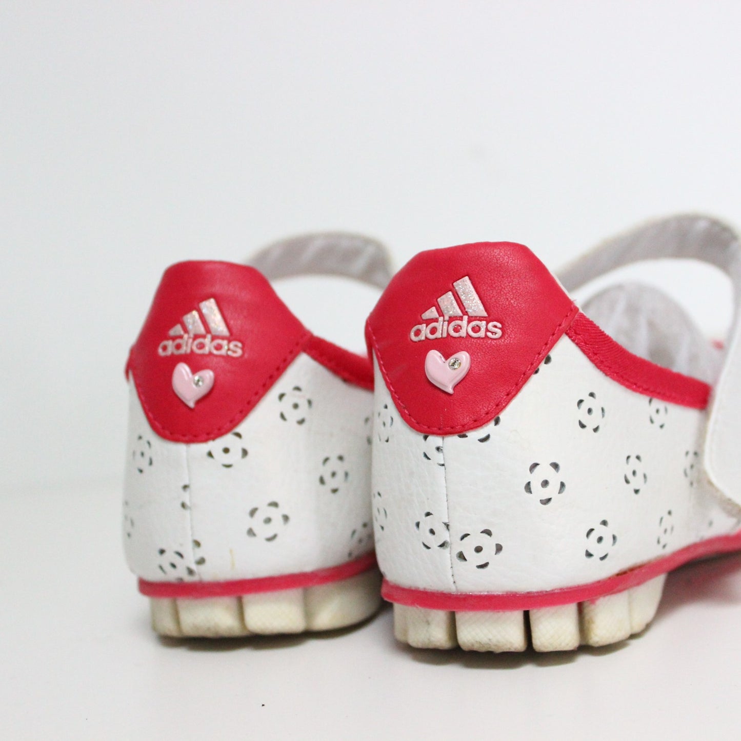 đą Adidas Mahenagirl