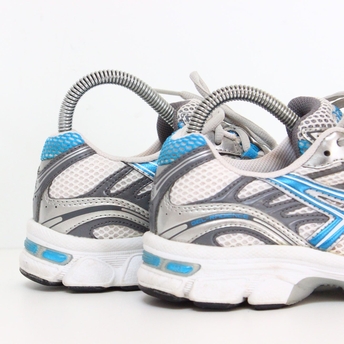 đą Asics Gel Radience