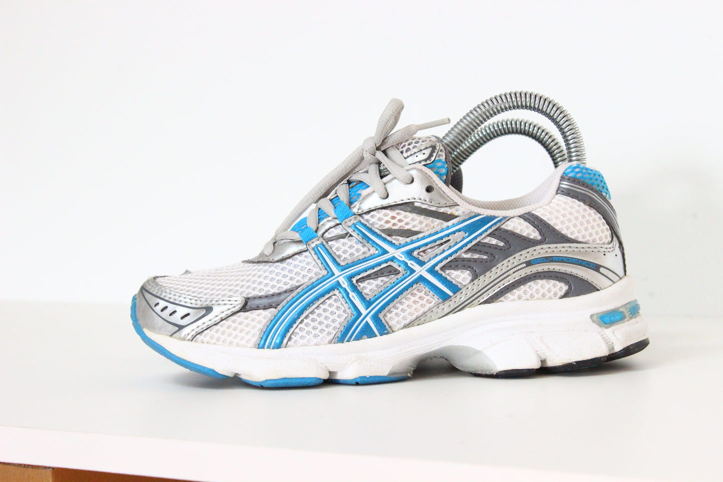 đą Asics Gel Radience